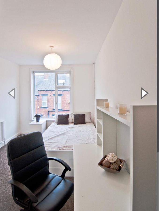 Budget Double Room Close To Leeds University And City Centre Bagian luar foto